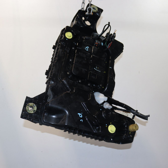  occasion  Peugeot 308 II (LB_, LP_, LW_, LH_, L3_) 1.5 bluehdi 130 (2017-2021)   1682619580  1