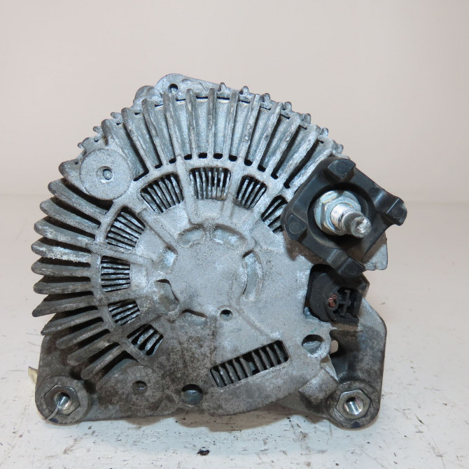 Alternateur occasion  Renault LAGUNA III (BT0/1) 2.0 dci (bt07, bt0j, bt14, bt1a, bt1s) (2007-2015) 5 portes   8200960536  3