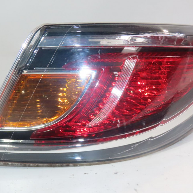 Feu arrière droit occasion  Mazda 6 Hatchback (GH) 2.2 d (gh10) (2010-2012)   GDK251150D  1