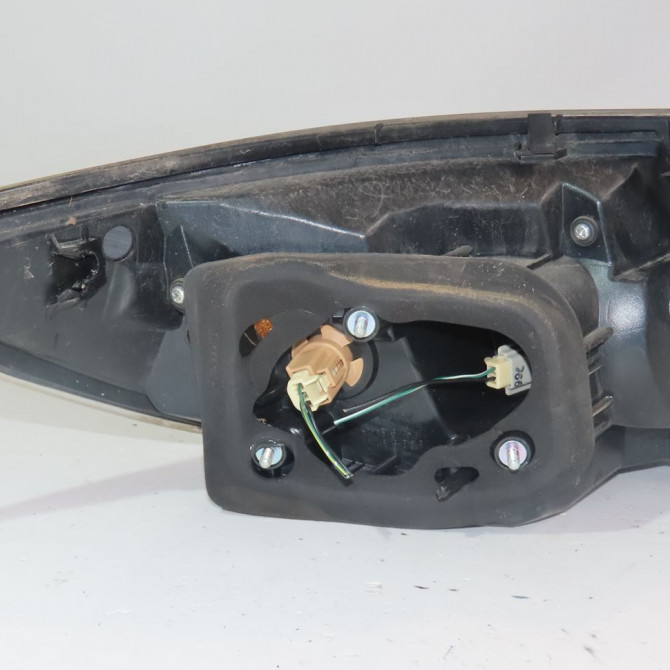 Feu arrière droit occasion  Mazda 6 Hatchback (GH) 2.2 d (gh10) (2010-2012)   GDK251150D  2