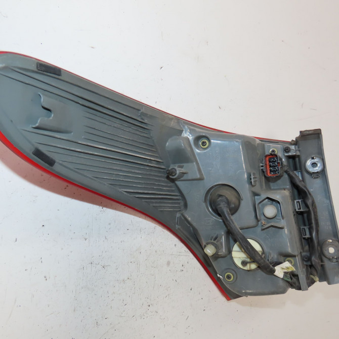 Feu arrière droit occasion  Hyundai Ix55 3.0 v6 crdi 4wd (2011-2012)   924203J120  2