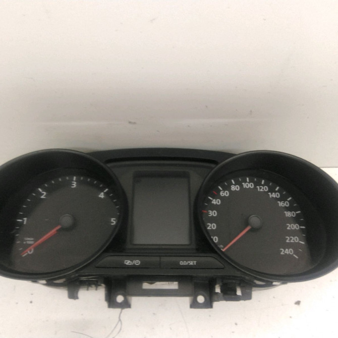 Bloc compteurs occasion  Volkswagen vw POLO V (6R1, 6C1) 1.4 tdi (2014)   6C0920731D  1