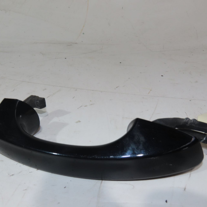 Poignee ext porte avd occasion  Volkswagen vw GOLF VII (5G1, BQ1, BE1, BE2) 1.6 tdi (2012-2017)   5G0837206NGRU  1