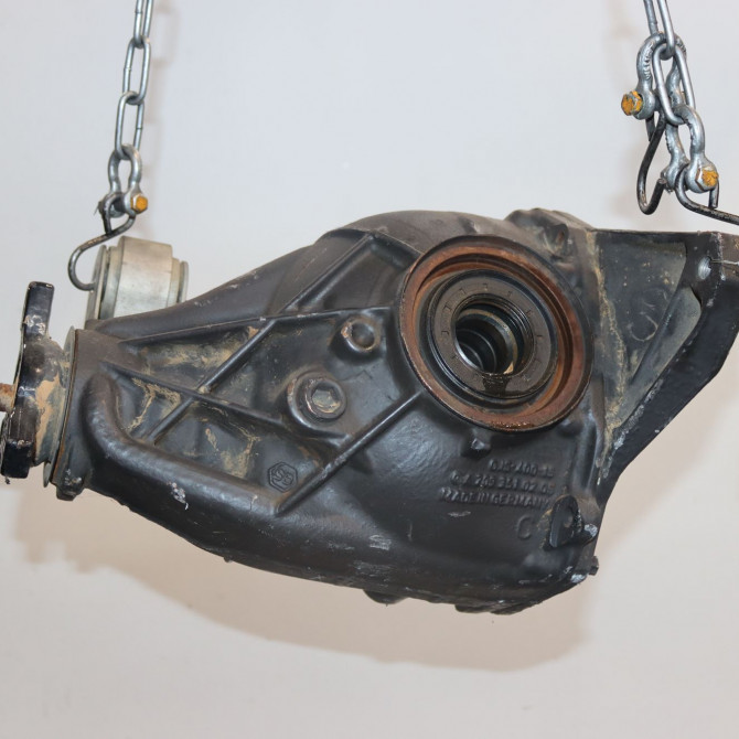 Pont arriere occasion  Mercedes-benz CLASSE C (W204) C 220 cdi (204.008) (2007-2008) 4 portes   2043509514  3