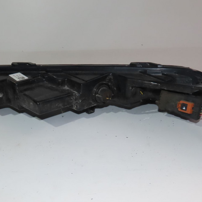 Feu position droit occasion  Citroën C5 AIRCROSS (A_) 1.6 hybrid 225 (a45gfr) (2020)   9816946580  2