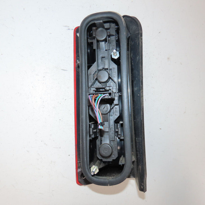 Feu arrière droit occasion  Opel COMBO Camionnette/Monospace 1.3 cdti 16v (2005-2012)   9199761  2