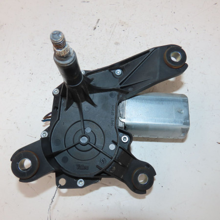 Moteur essuie-glace arrière occasion  Opel COMBO Camionnette/Monospace 1.3 cdti 16v (2005-2012)   9132802 