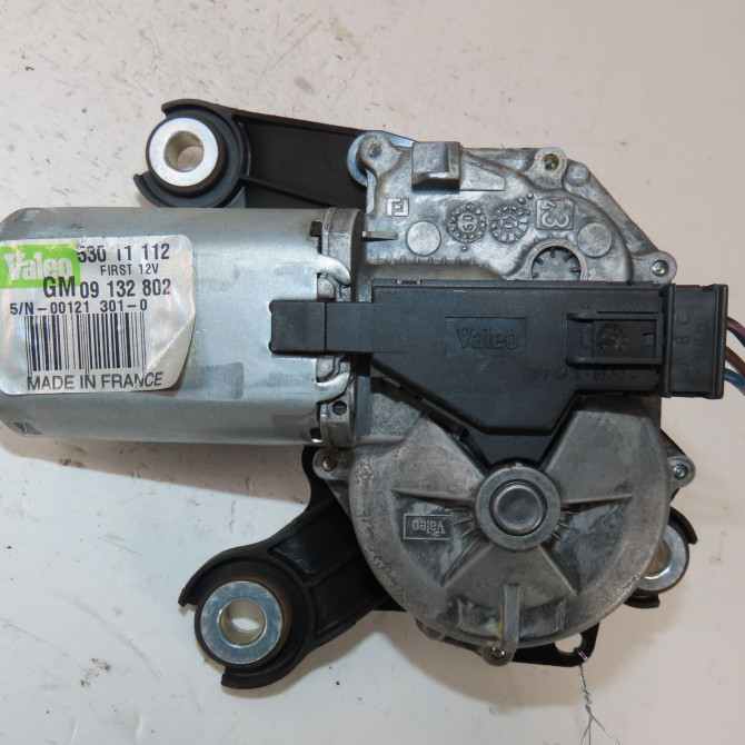 Moteur essuie-glace arrière occasion  Opel COMBO Camionnette/Monospace 1.3 cdti 16v (2005-2012)   9132802  3