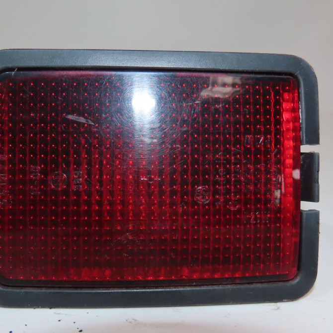 Feu brouillard arrière gauche occasion  Volkswagen vw TRANSPORTER IV Autobus/Autocar (70B, 70C, 7DB, 7DK, 70J, 70K 2.5 tdi (1995-2003)   7D0945729  1