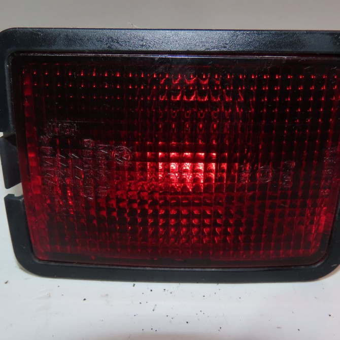 Feu brouillard arrière droit occasion  Volkswagen vw TRANSPORTER IV Autobus/Autocar (70B, 70C, 7DB, 7DK, 70J, 70K 2.5 tdi (1995-2003)   701941779  1