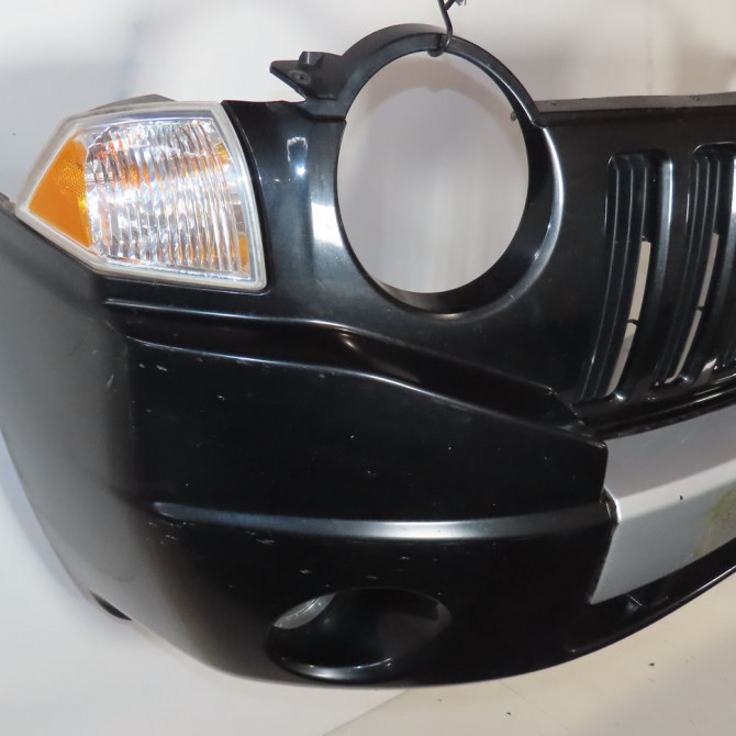 Pare-choc avant occasion  Jeep COMPASS (MK49) 2.0 crd 4x4 (2006)   68002271AC  2