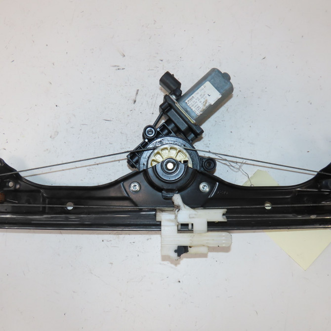 Mecanisme+moteur leve-glace avg occasion  Fiat 500 (312_) 1.3 d multijet (312axb1a) (2007) 3 portes   52204608  1