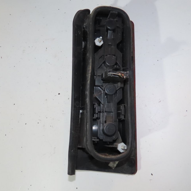 Feu arrière gauche occasion  Opel COMBO Camionnette/Monospace 1.3 cdti 16v (2005-2012)   9199760  2