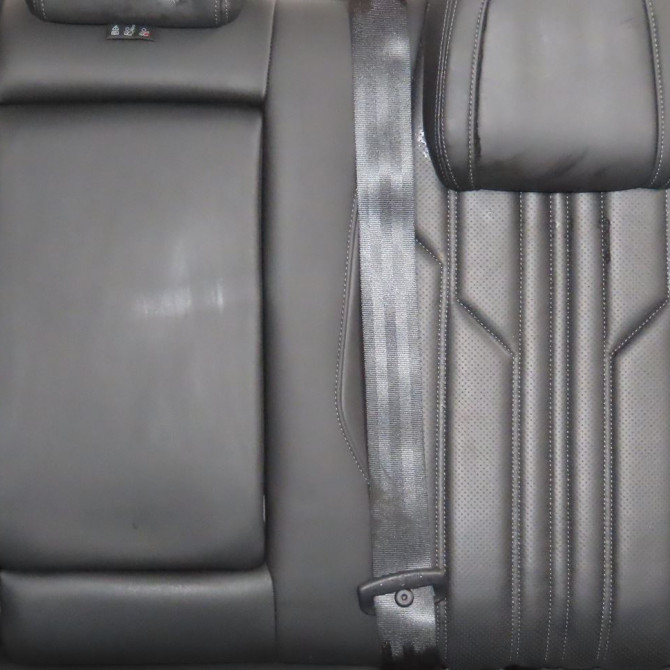 Kit banquette arrière complète occasion  Peugeot 308 III (FB_, FH_, FP_, F3_) Puretech 130 (fphnsl, fphnst) (2021)   98384827ZD  2