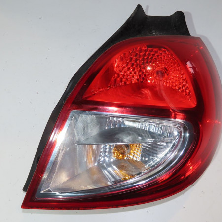 Feu arrière droit occasion  Renault CLIO III (BR0/1, CR0/1) 1.5 dci (2010-2014) 5 portes   8200886946 