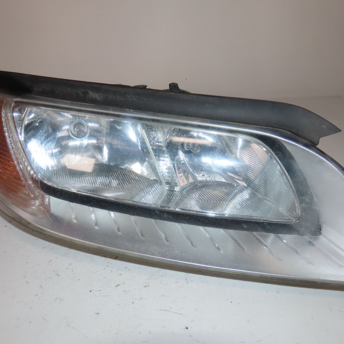 Phare droit occasion  Volvo S80 II (124) 2.4 d (2006-2011)   31214352  1