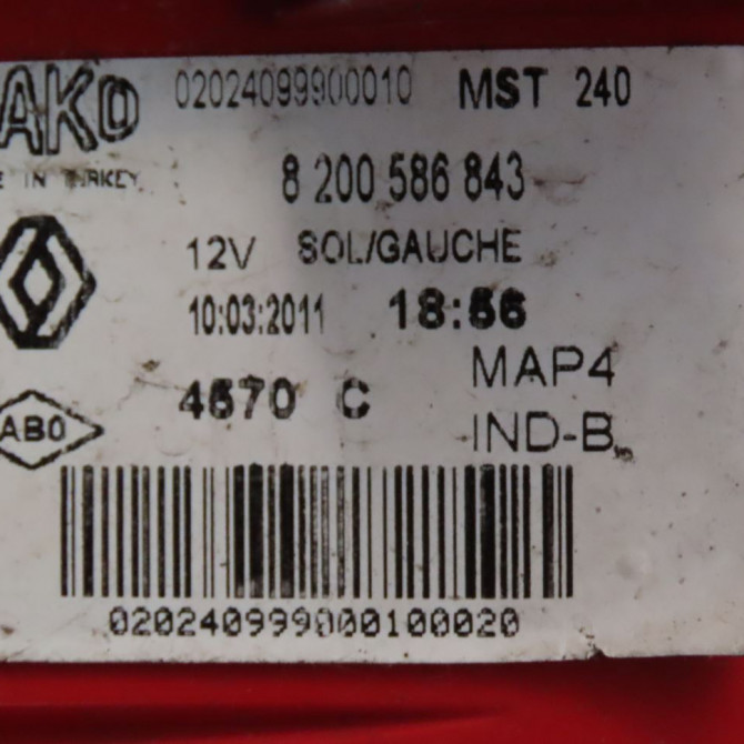 Feu arrière gauche occasion  Renault CLIO III Grandtour (KR0/1_) 1.5 dci (2010-2012)   8200586843  3