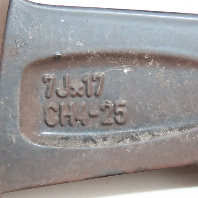 Jante aluminium occasion  Peugeot 208 I (CA_, CC_) 1.2 thp 110 (2013)   9812440777  2