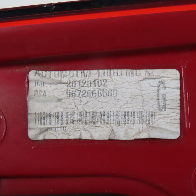 Feu arrière gauche occasion  Peugeot 5008 (0U_, 0E_) 1.6 hdi (2010-2017)   6350KH  2