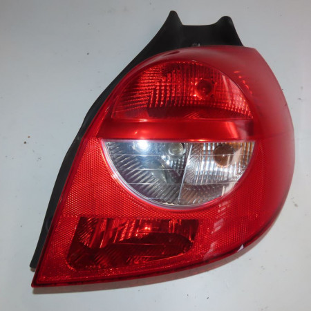 Feu arrière droit occasion  Renault CLIO III (BR0/1, CR0/1) 1.5 dci (c/br0g, c/br1g) (2005-2012) 5 portes   8200459960 