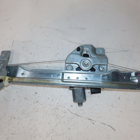 Mecanisme + moteur lève-glace avant droit occasion  Peugeot 208 I (CA_, CC_) 1.2 puretech 82 (2018)   9816402080 
