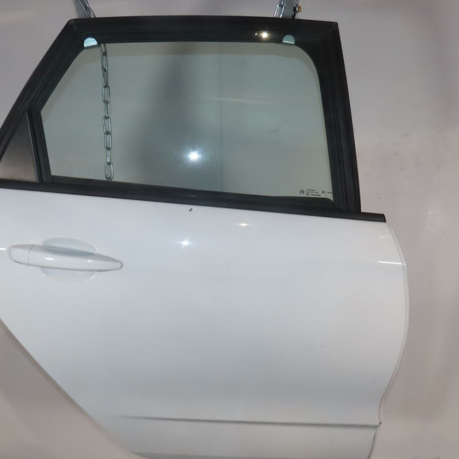 Porte arrière droite occasion  Citroën C4 II (NC_) 1.6 hdi 90 (2009) 5 portes   9008X2  1