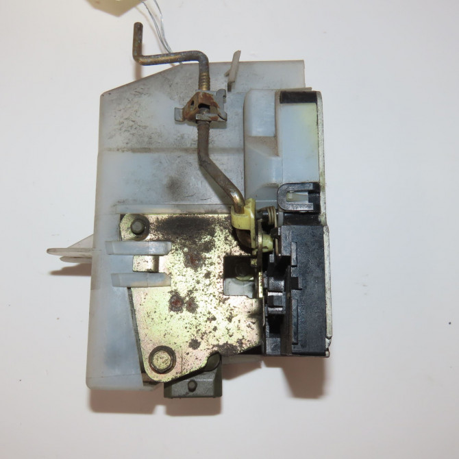 Serrure porte arg occasion  Renault CLIO II (BB_, CB_) 1.5 dci (b/cb07) (2001-2009) 3 portes   8200350436  2