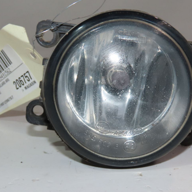 Phare antibrouillard avant gauche occasion  Renault FLUENCE (L3_) 1.5 dci (l30a) (2010)   8200074008  1