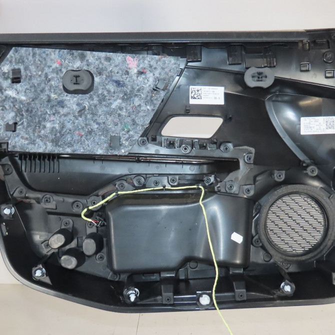 Garniture porte avd occasion  Citroën C4 III (BA_, BB_, BC_) 1.2 puretech 155 (bahnnb, bahnjd) (2021)   98353278ZD  2