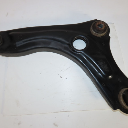 Triangle inf avg occasion  Dacia SANDERO III Liberty 125 i.e. (m73) (2012)   545010278R 