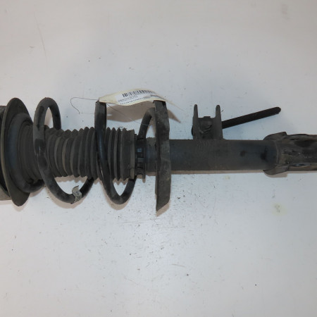 Amortisseur avant droit occasion  Mercedes-benz CLASSE GLA (X156) Gla 220 cdi / d 4-matic (156.905) (2013)   1563231600 