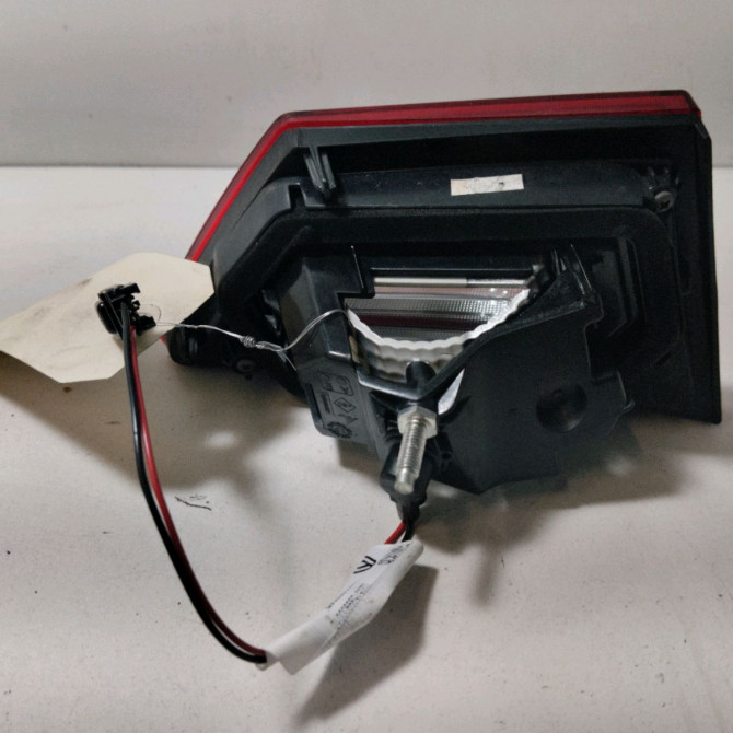 Feu arrière intérieur droit occasion  Renault CLIO IV (BH_) 1.5 dci 90 (2012) 5 portes     2