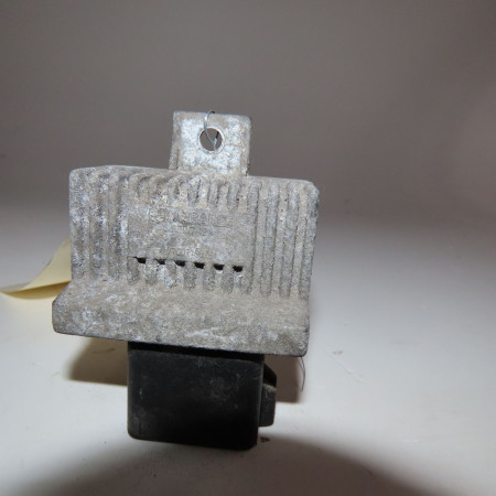 Boitier de préchauffage occasion  Renault CLIO III (BR0/1, CR0/1) 1.5 dci (br0h, cr0h, cr1s, br1s) (2005-2014) 3 portes   7700115078 