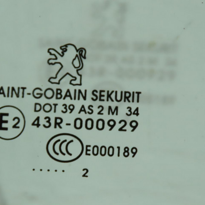 Glace porte av d occasion  Peugeot 5008 (0U_, 0E_) 1.6 hdi (2010-2017) 5 portes   9806046580  2