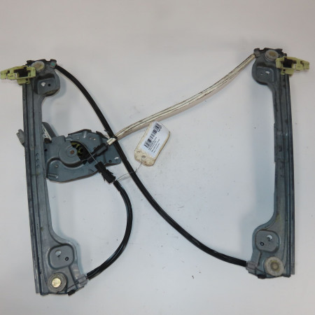 Mecanisme+moteur leve-glace avg occasion  Peugeot 1007 (KM_) 1.4 hdi (2005)   9221R0 