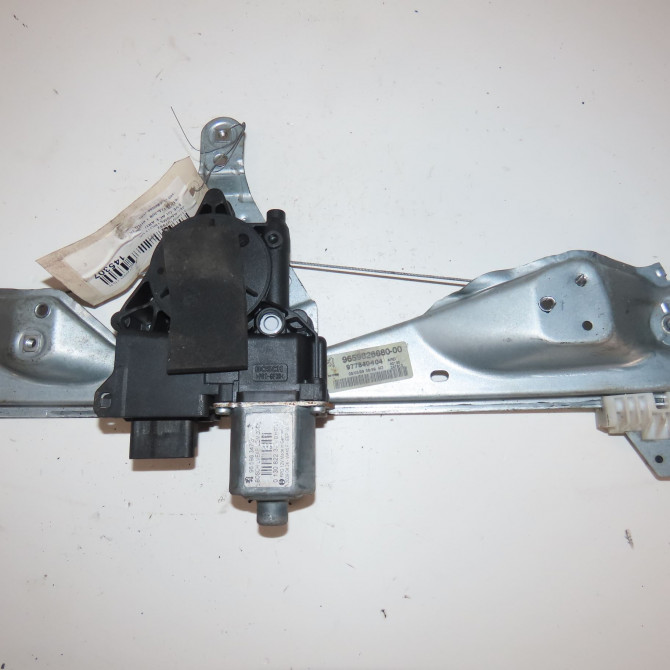 Mecanisme+moteur leve-glace ard occasion  Renault ESPACE IV (JK0/1_) 2.0 dci (jk03, jk04, jk1c, jk1g, jk1j, jk1k) (2006) 5 portes   9224E2  3