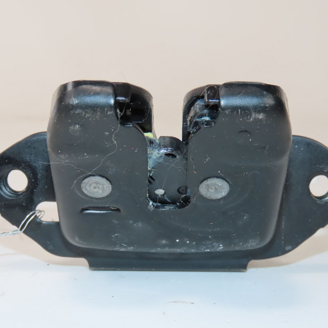 Serrure hayon occasion  Renault KADJAR (HA_, HL_) 1.3 tce 140 (2018)   905024EA1A  1