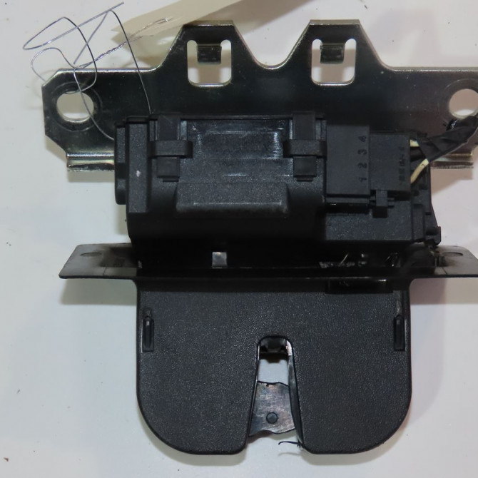 Serrure hayon occasion  Opel INSIGNIA A (G09) 2.0 cdti (68) (2008-2017)   20969620  2