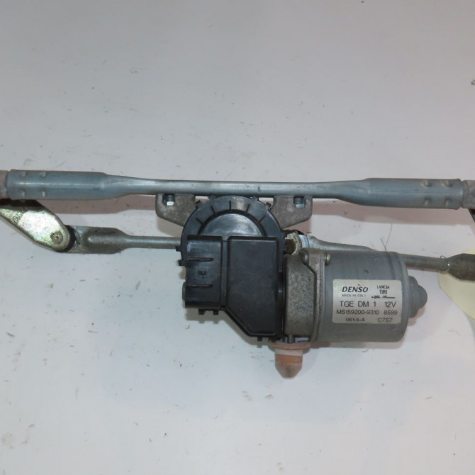 Moteur essuie-glace avant occasion  Ford KA (RU8) 1.2 (2008-2016) 3 portes   1747197  2