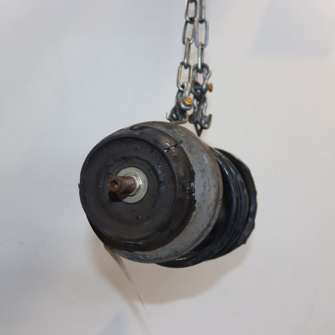 Amortisseur avant droit occasion  Renault CLIO II (BB_, CB_) 1.2 16v (bb05, bb0w, bb11, bb27, bb2t, bb2u, bb2v, cb05,... (2001-2016) 3 portes   8200662263  1