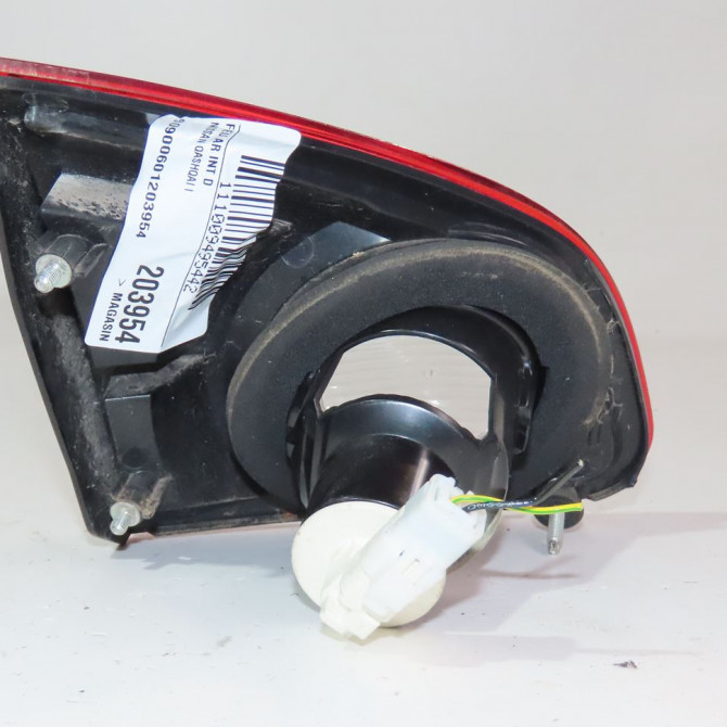 Feu arrière intérieur droit occasion  Nissan QASHQAI / QASHQAI +2 I (J10, NJ10, JJ10E) 2.0 traction intégrale (2007-2013)   26554JD80A  2