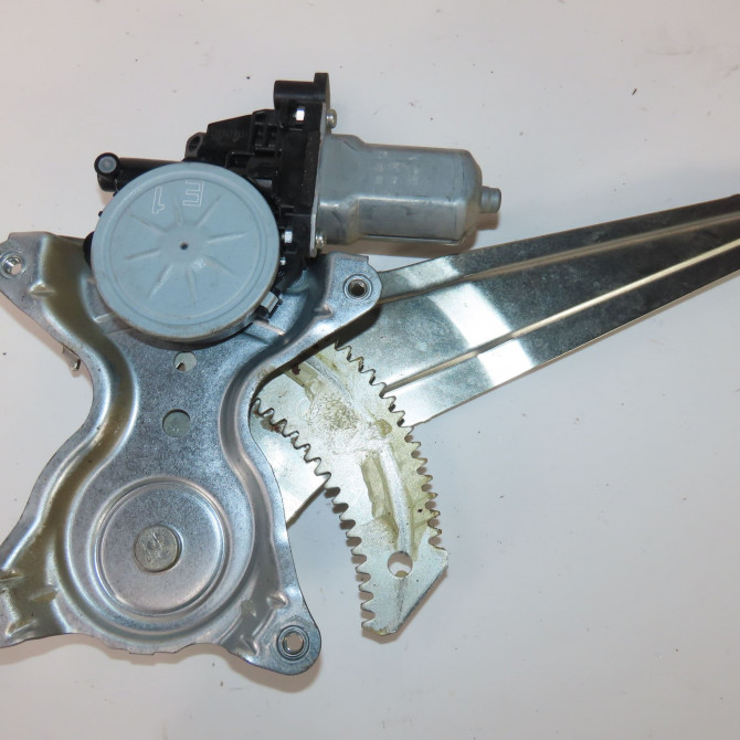 Mecanisme+moteur leve-glace arg occasion  Suzuki SWIFT IV (FZ, NZ) 1.2 (azh 412) (2010)   8354061M00  1