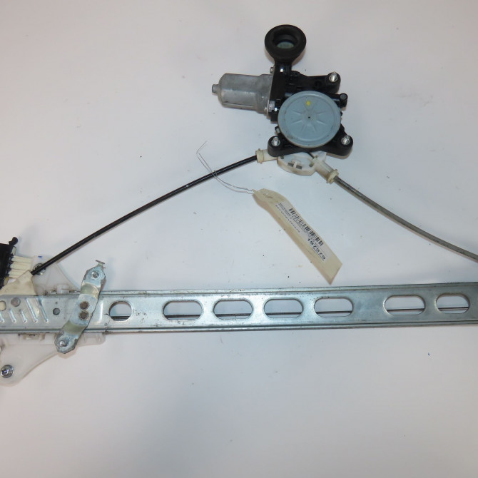 Mecanisme+moteur leve-glace avg occasion  Suzuki SWIFT IV (FZ, NZ) 1.2 (azh 412) (2010)   8340271L10  2