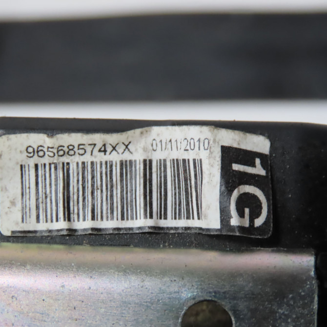 Ceinture avant gauche occasion  Peugeot 308 I (4A_, 4C_) 1.6 hdi (2007-2014) 5 portes   8975K6  2