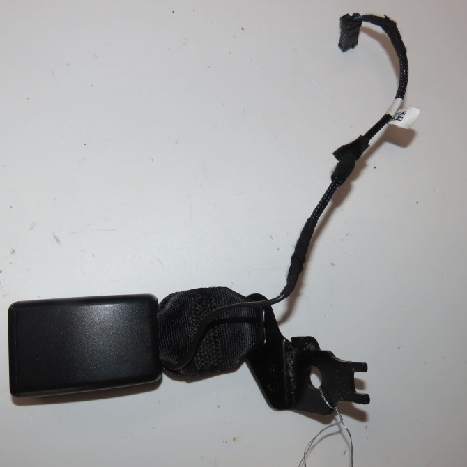 Ancrage ceinture arrière gauche occasion  Peugeot 208 II (UB_, UP_, UW_, UJ_) 1.2 puretech 100 (2019) 5 portes   98265554XT  1