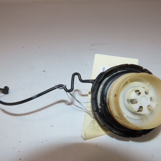 Bouchon reservoir a carburant occasion  Toyota YARIS (_P9_) 1.0 vvt-i (ksp90_) (2005-2011) 5 portes   7730052030  2