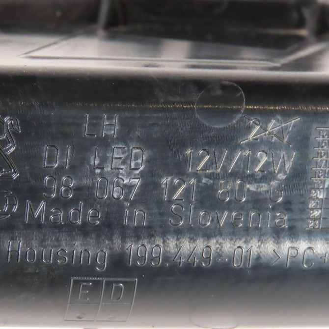 Feux position g occasion  Peugeot 308 II (LB_, LP_, LW_, LH_, L3_) 1.6 gti puretech 263 (l3egxp) (2018-2021)   9806712180  2