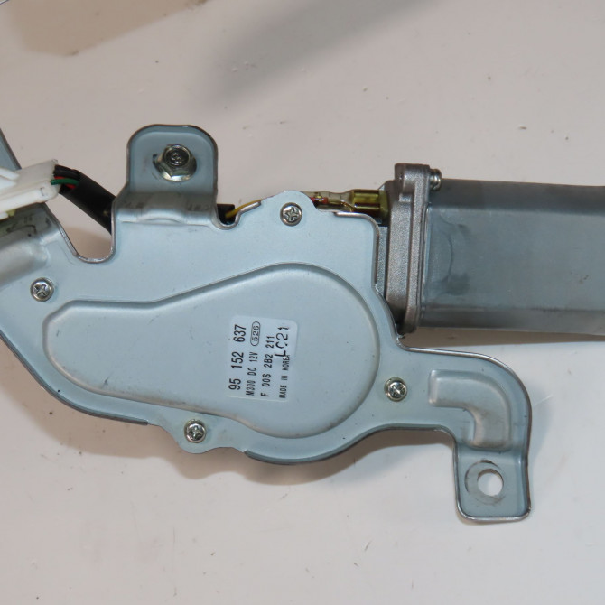 Moteur essuie-glace arrière occasion  Chevrolet SPARK (M300) 1.0 (2010) 5 portes   95152637  3