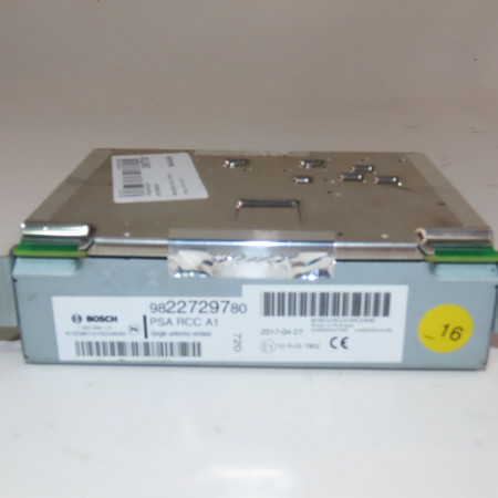 Autoradio occasion  Peugeot 208 I (CA_, CC_) 1.2 vti 82 (2012)   9822729780 