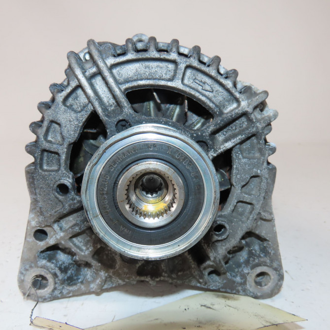 Alternateur occasion  Renault LAGUNA II Grandtour (KG0/1_) 1.9 dci (kg1a, kg1w, kg0g) (2005-2007)   8200660022  1